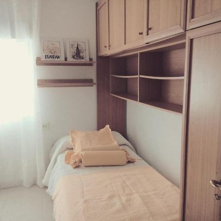 Apartment - 3 Bedrooms With Wifi - 01398 Комбарро Екстер'єр фото